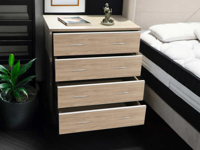 Bardalona 4-Drawer Chest - Oak