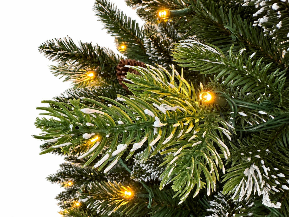 DS Christmas Tree Snow Tips with Lights - 7FT/210cm