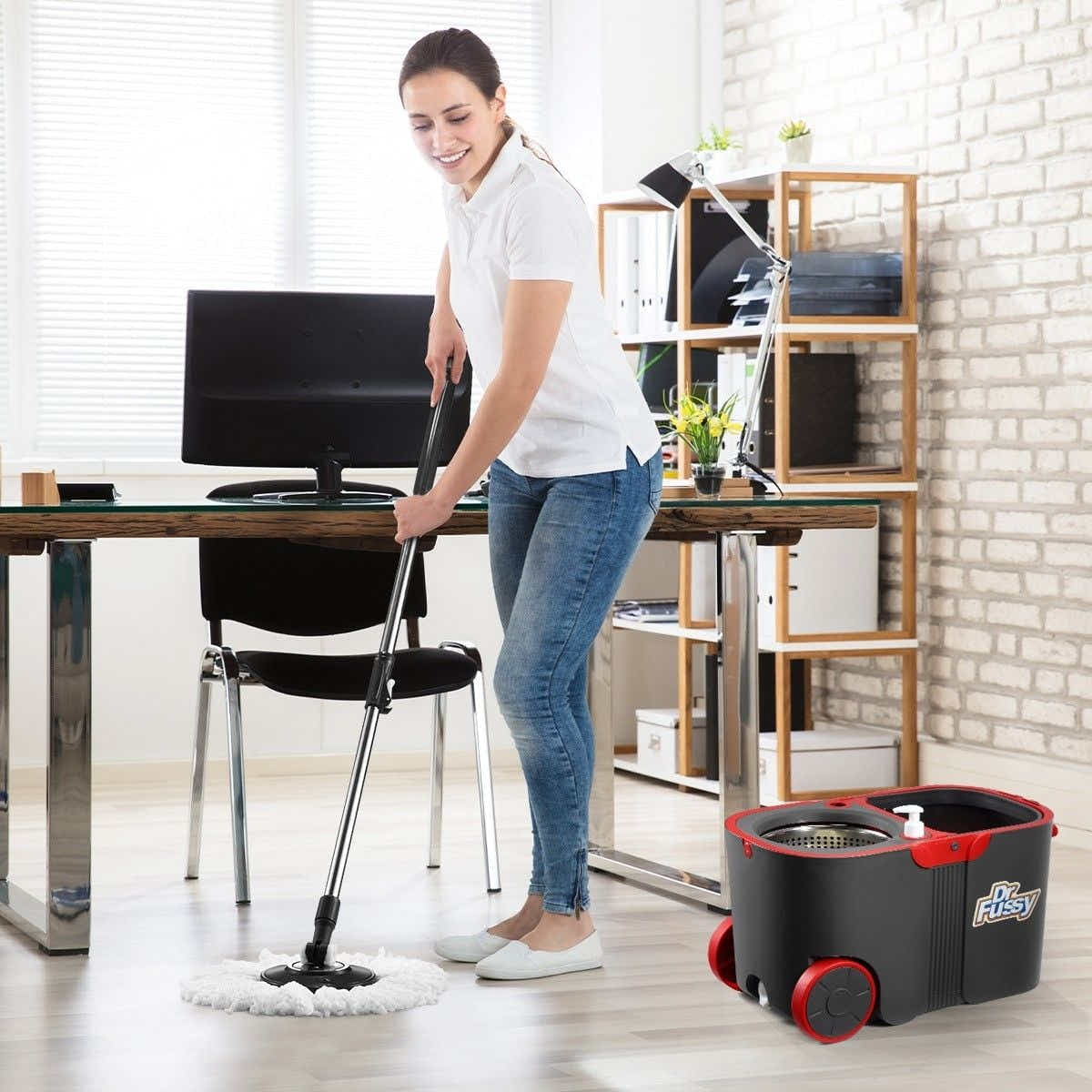 DS BD Spin Rotating Mop Bucket Set Dr Fussy 360 Degree and 4 Microfibre Heads