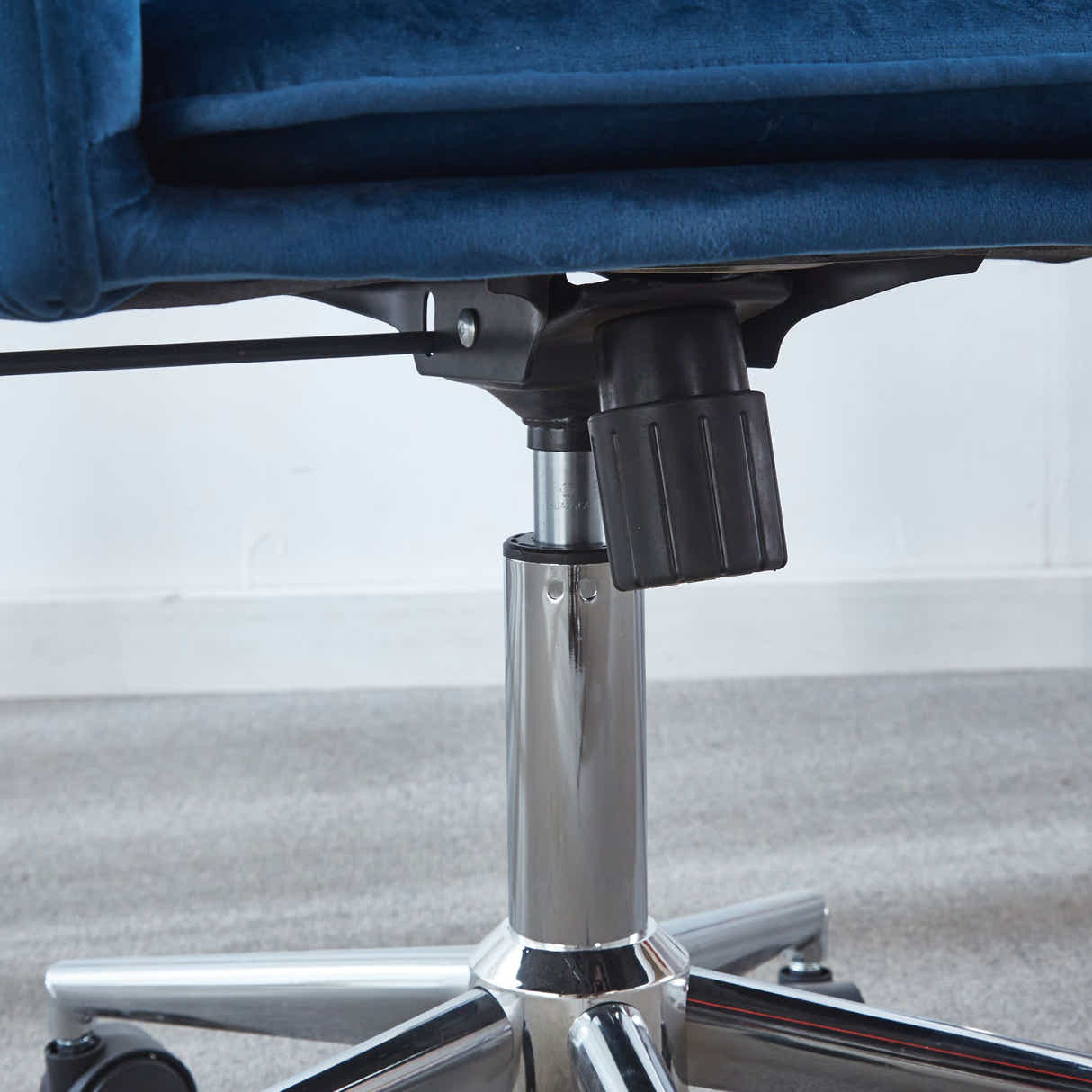 Home & Office Desk With Storage Drawer & Artechwork Office Chair