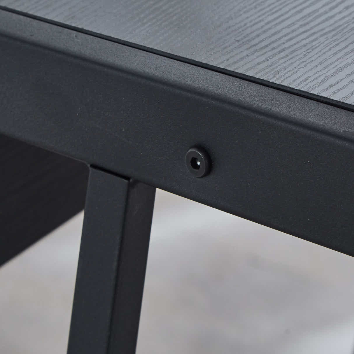L-shaped Corner Desk - Black
