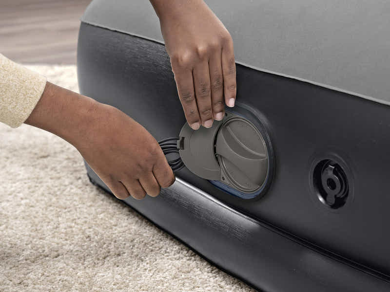 Bestway 1.91m x 97cm x 36cm Tritech Air Mattress Single Built-in USB pump 671BT