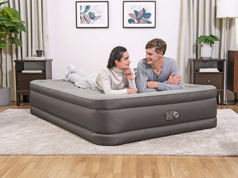 Bestway Fortech Air Mattress Queen Built-in AC pump