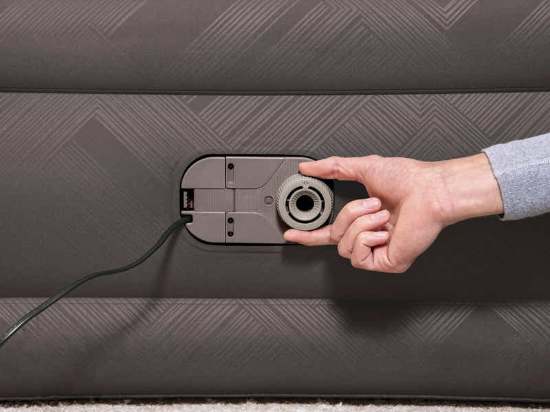 Bestway Fortech Air Mattress Queen Built-in AC pump