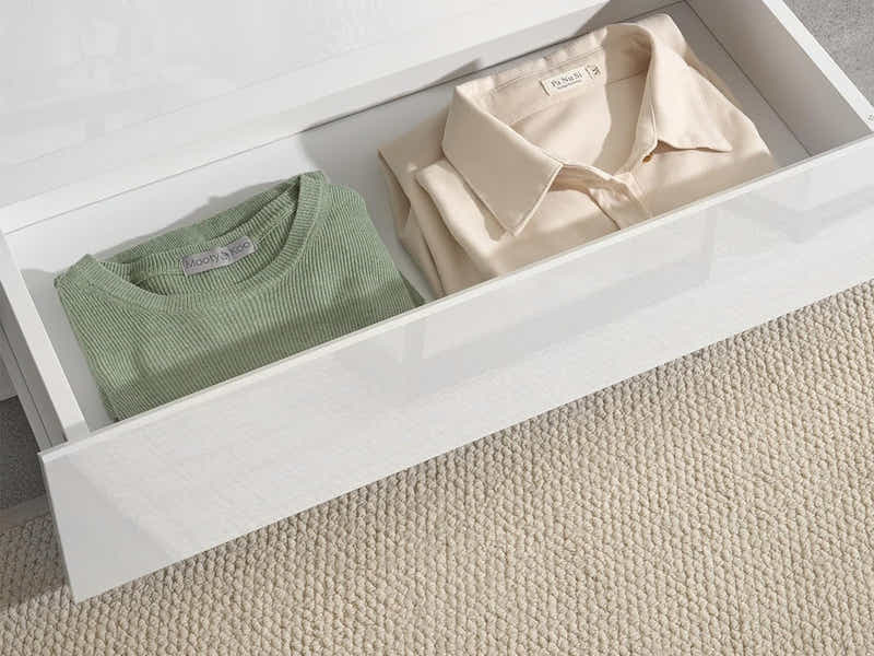 Serena 4-Drawer Chest - Glossy White