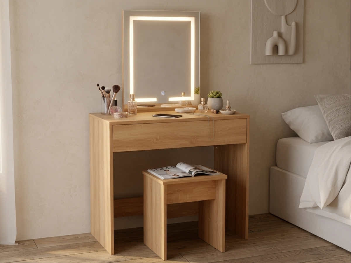 DS Holly Dressing Table Set