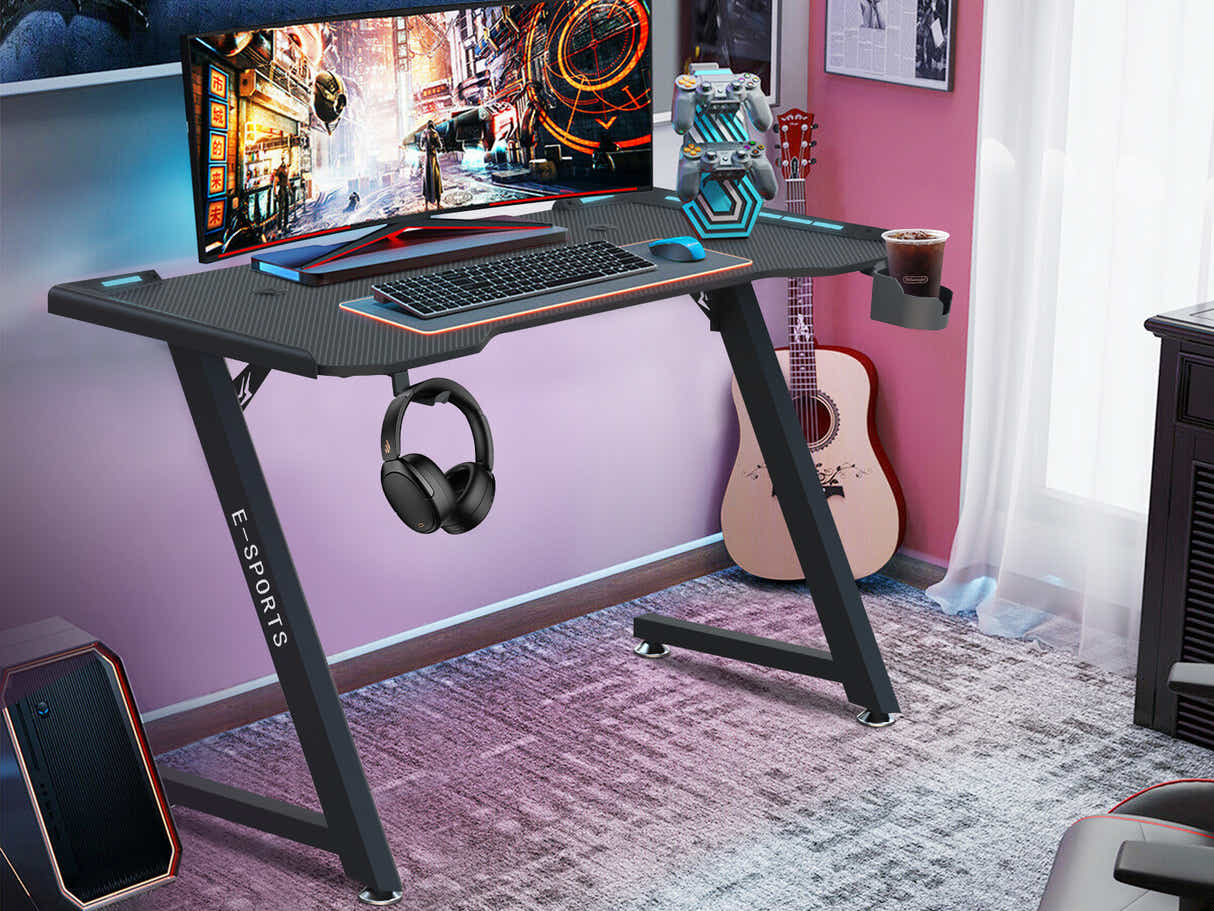 Gaming Table KZ-1 120cm with Wireless Charger and Mouse Pad & Faron Gaming Chair PVC Black