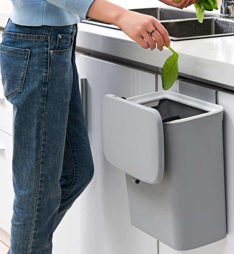 DS BS Kitchen Cabinet Door Hanging Trash Can with Lid-Gray