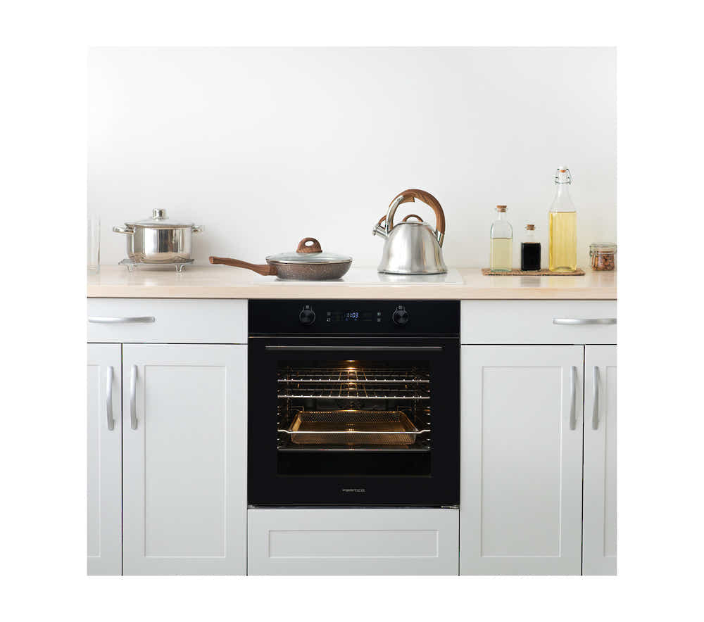 T Parmco OVEN SERIES3 600MM BLACK 12FUNCTION