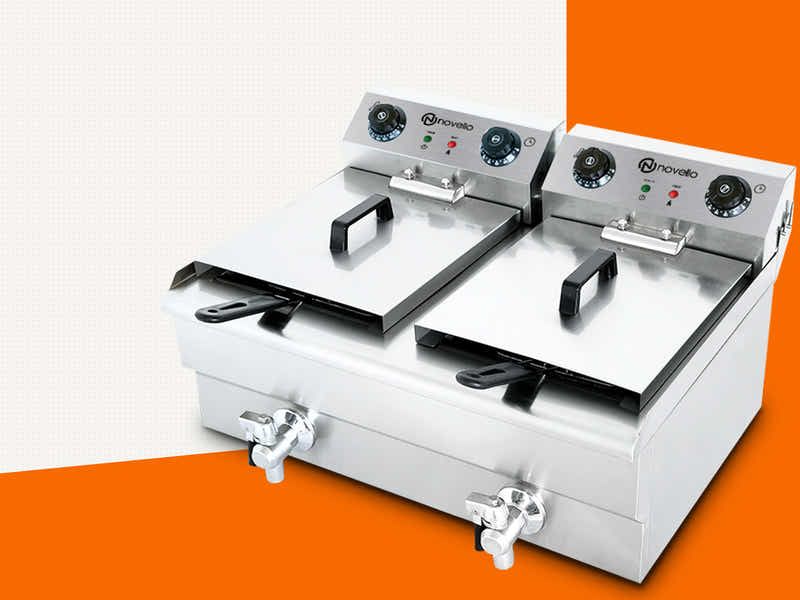 Twin Tank Electric Fryer with Dual Oil Taps