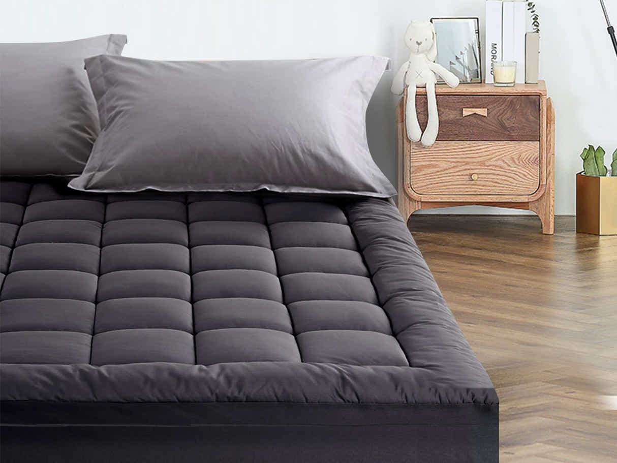 Bamboo Charcoal Mattress Topper - Queen