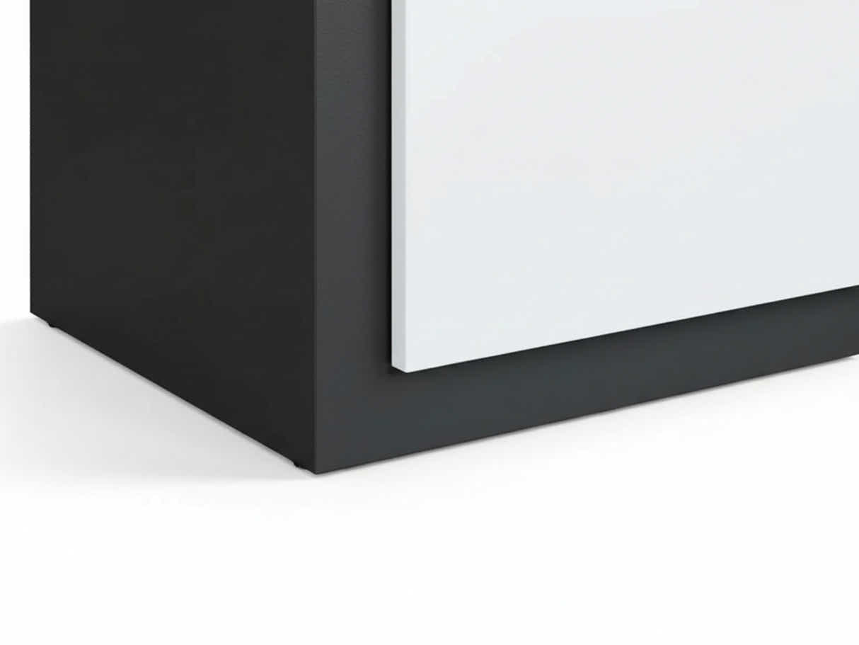 Kalmia Bedside Table
