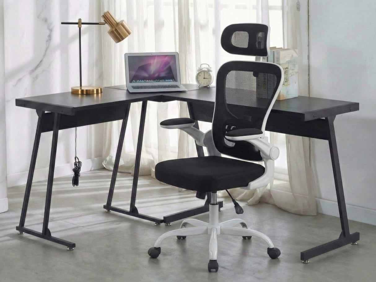 Corner Desk & Molina Mesh Task Chair White+Black