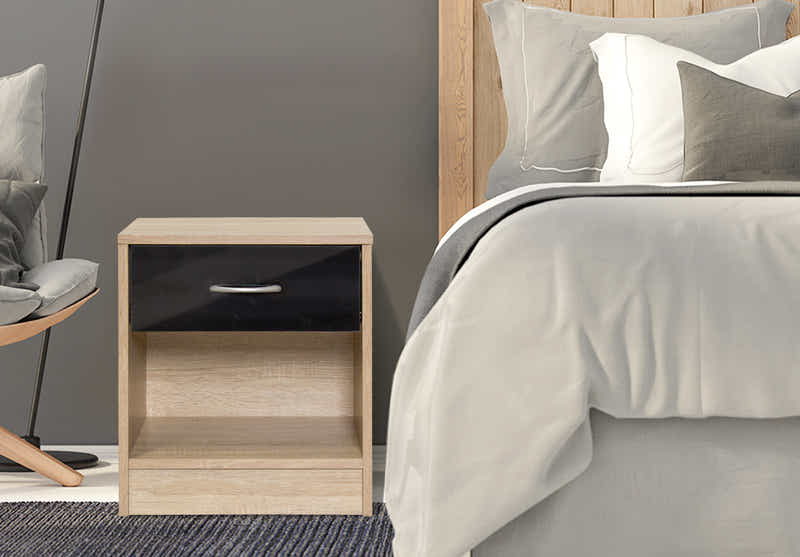 Bardalona Bedside Table - Gloss Black