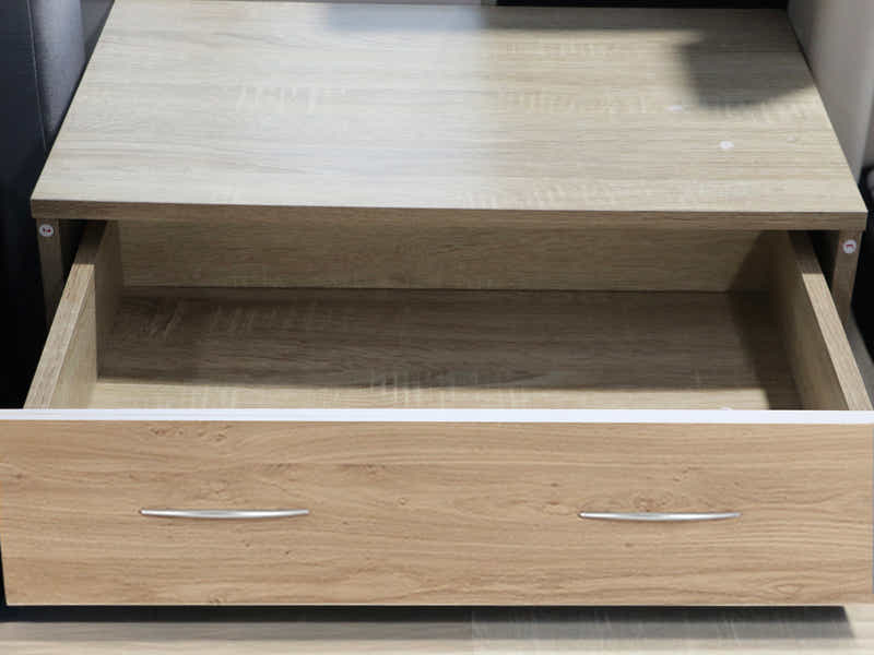 Bardalona 4-Drawer Chest - Oak