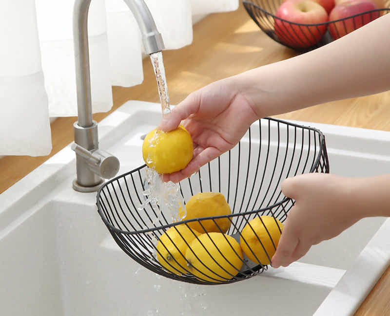 DS BS 2 Pack Lotus Leaf Shape Metal Wire Fruit Bowl Basket Black