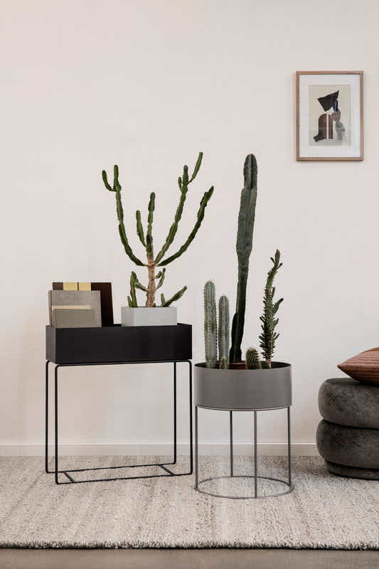 DS BS Indoor Metal Tall Rectangle Tray Plant Pot Stand-Black