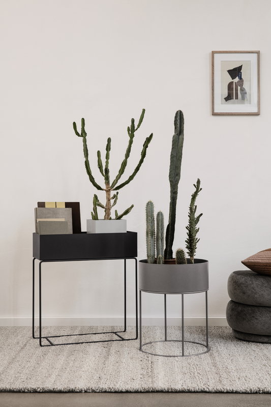 DS BS Indoor Metal Tall Rectangle Tray Plant Pot Stand-Black
