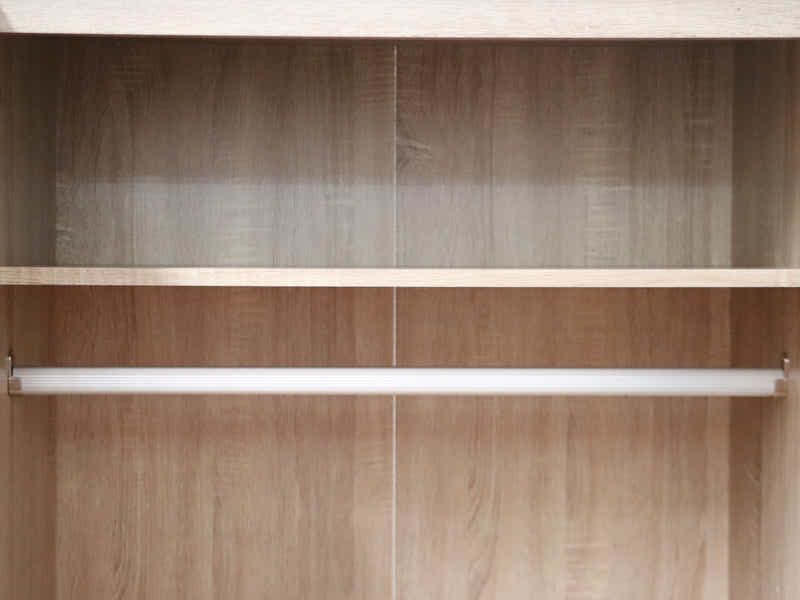 Bardalona 2-Door Wardrobe - Oak