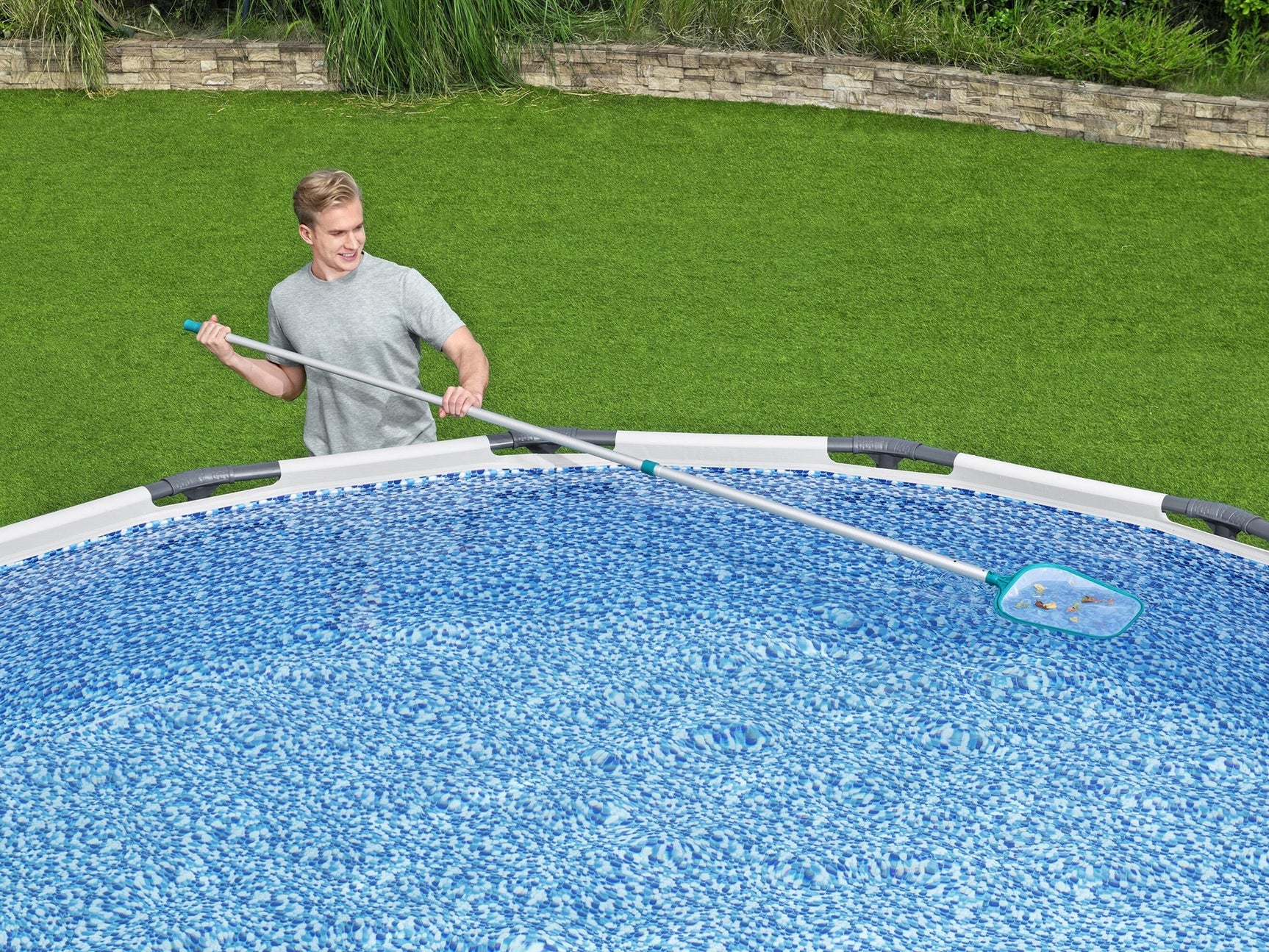 DS Bestway Aquaclean Pool Cleaner Kit