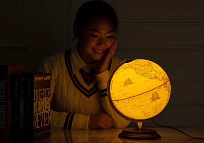 DS BS Illuminated Antique World Globe Decor LED Light-25cm