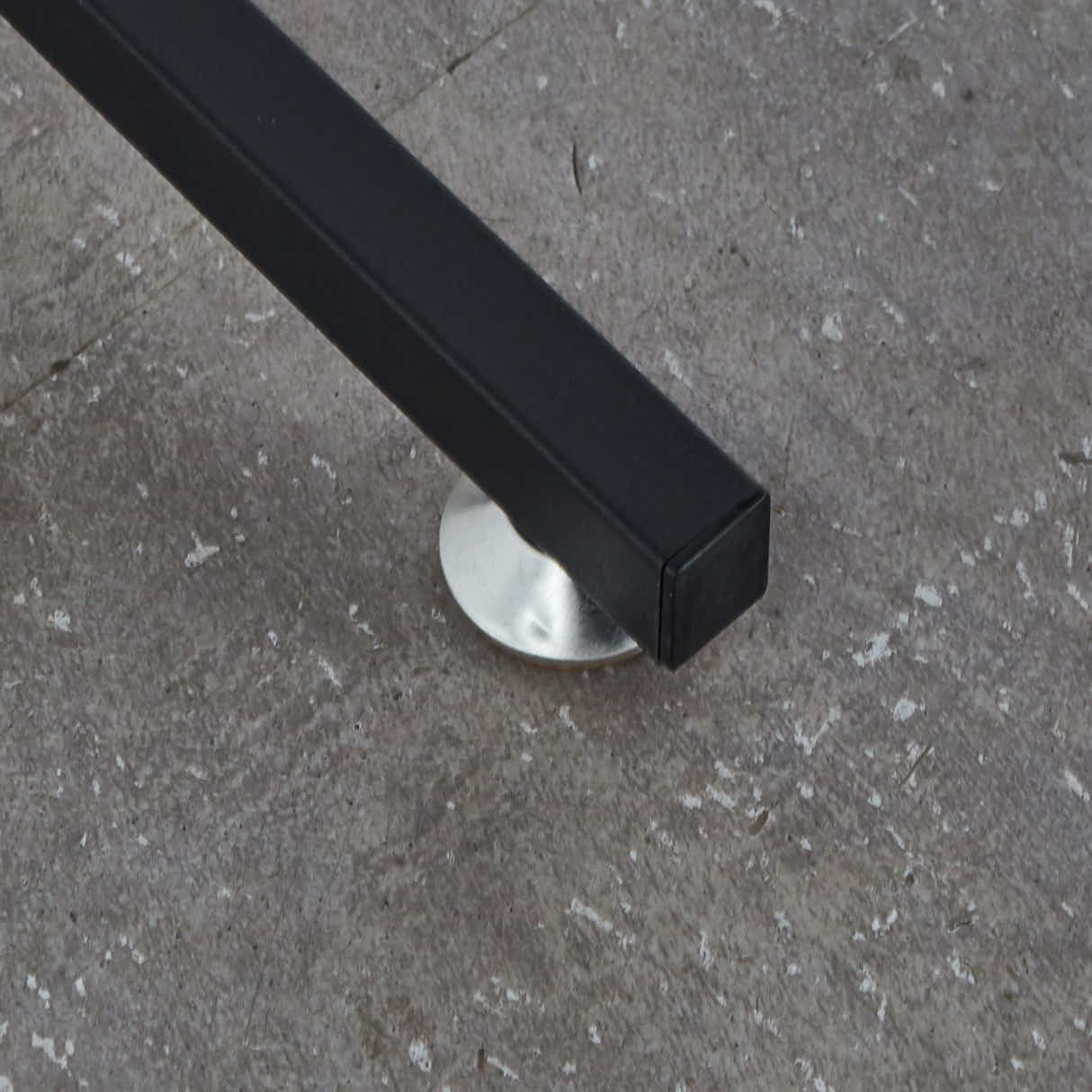 L-shaped Corner Desk - Black