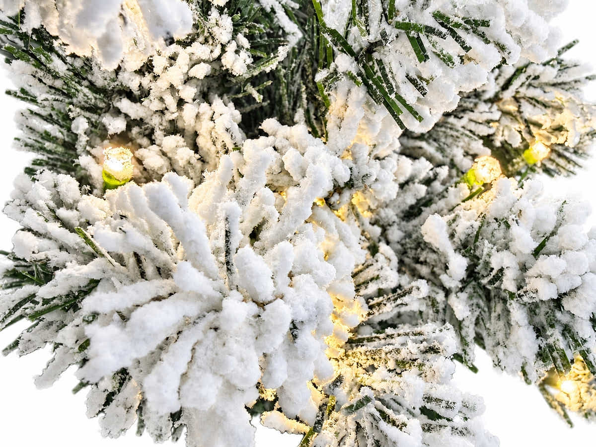 DS Christmas Tree Flocked Tips with Lights - 7Ft/210cm