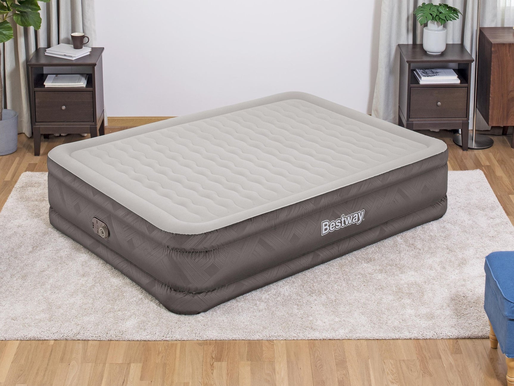 DS Bestway Fortech Air Mattress Queen Built-in AC pump