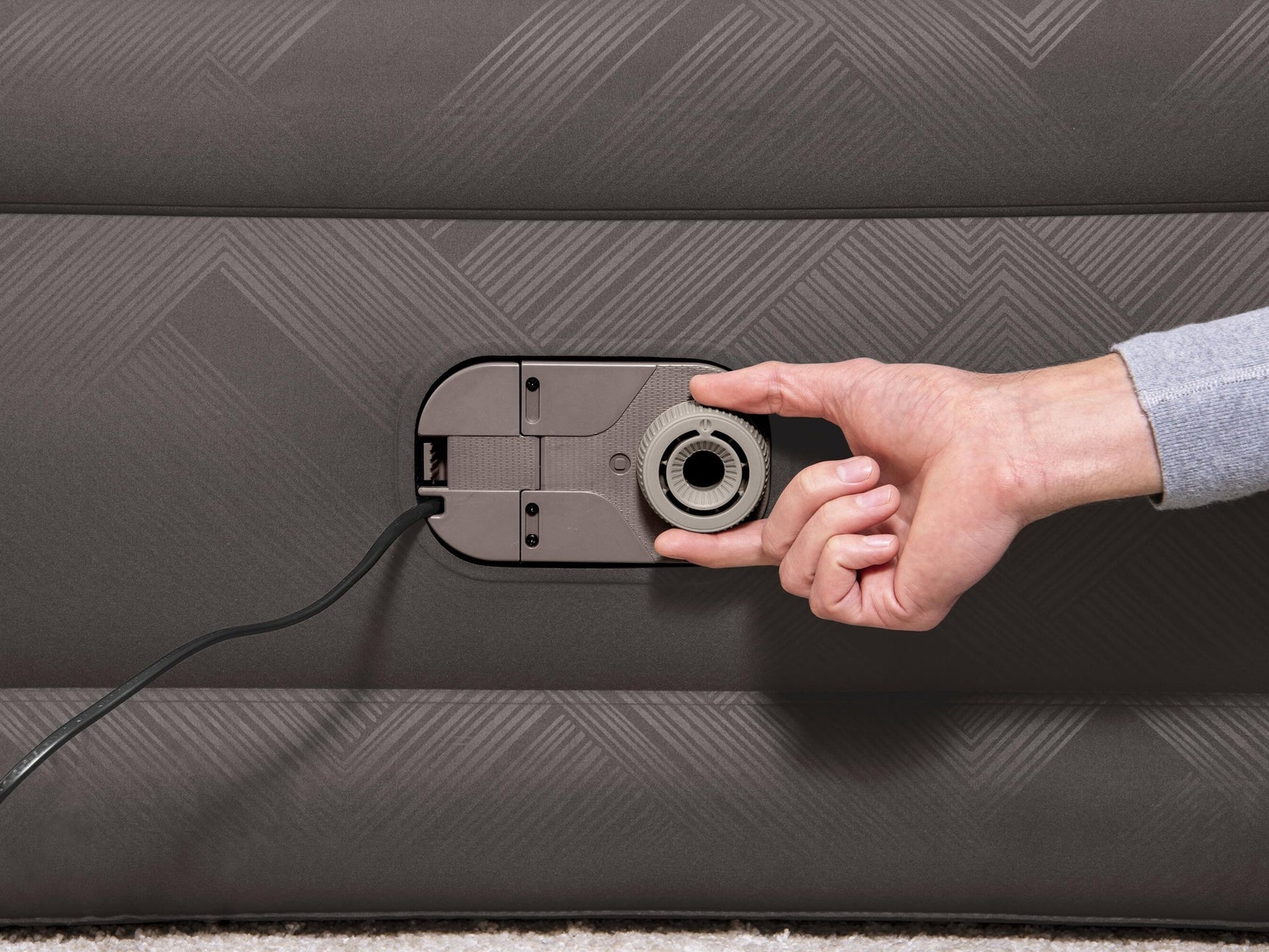 DS Bestway Fortech Air Mattress Queen Built-in AC pump