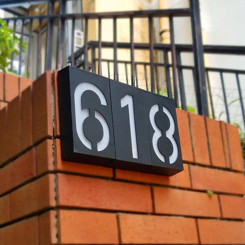 DS BS LED Outdoor Solar House Number Light Sign 2