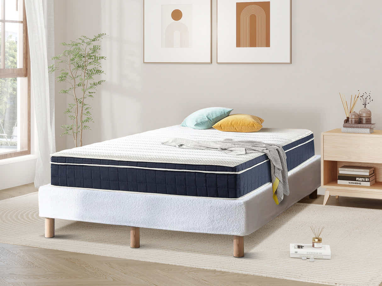 DS Xclusive Boucle Bed Base - Queen