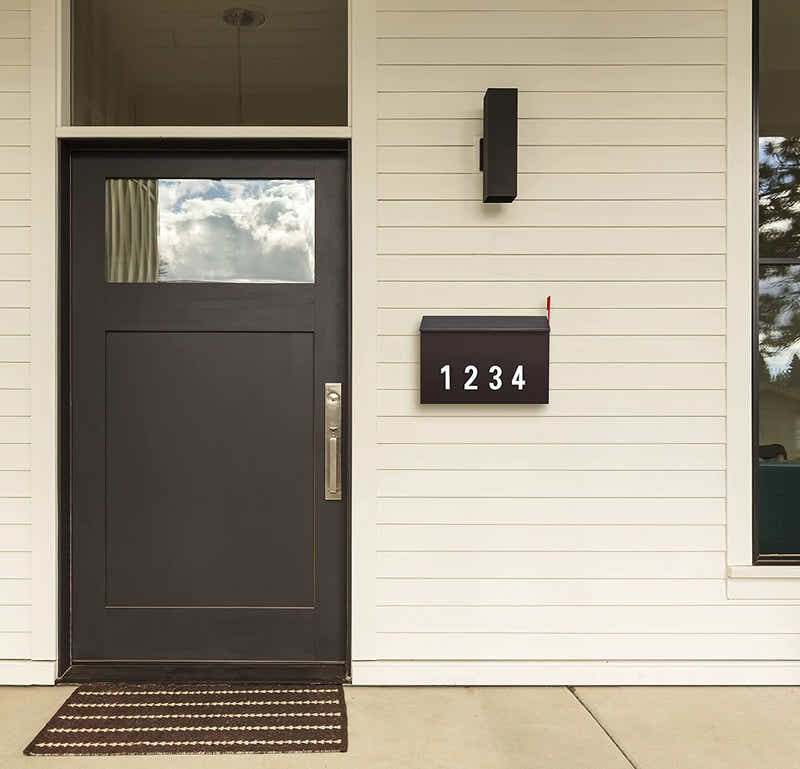 DS BS  Mailbox with Flag Kit & Number Stickers