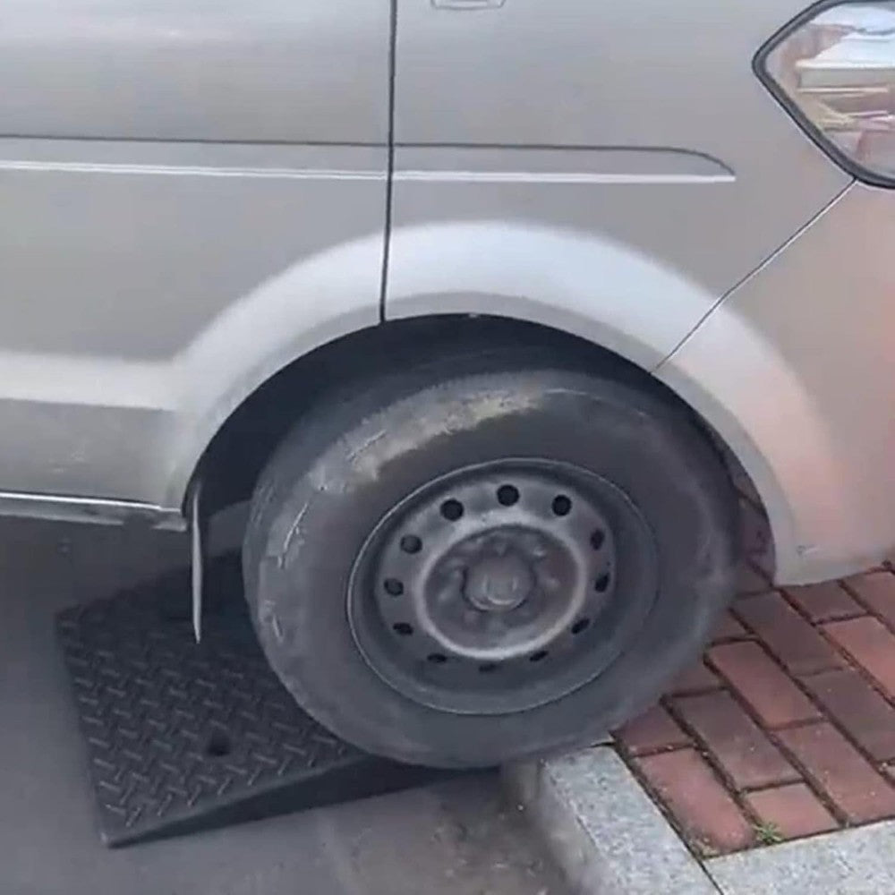 DS BS 19CM High Rubber Curb Ramp 48x78X19CM
