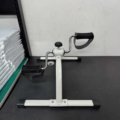 DS BS Pedal Exerciser Mini Under Desk Bike - White