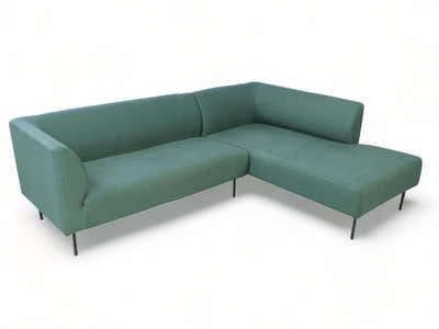 DS Judith Sectional Sofa with Right Chaise Linen Green