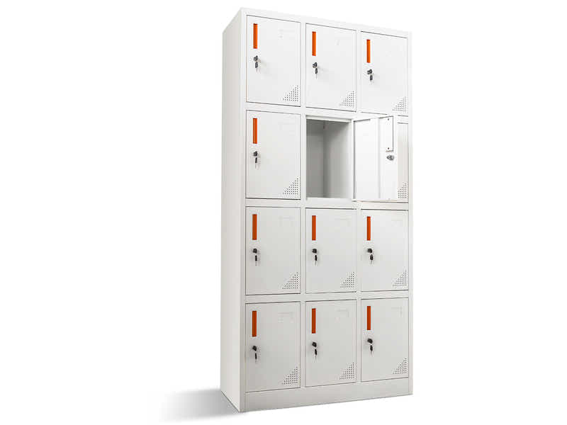 12 Door Locker
