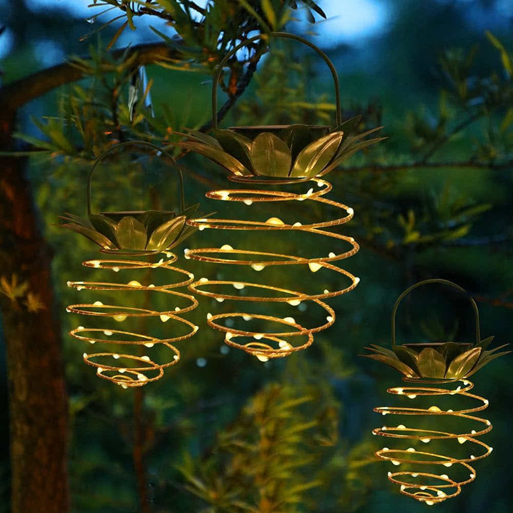 DS BS 2Pack Outdoor Solar Hanging Pineapple Lantern Lights