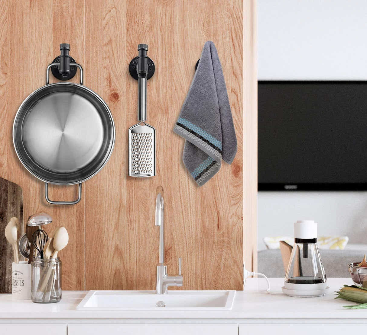 DS BS 2 Pack Vintage Bathroom Robe and Towel Wall Hooks