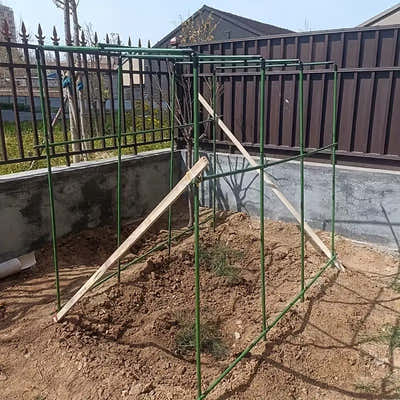 DS BS Garden Plant Climbing Trellis Support Frame - 90CM