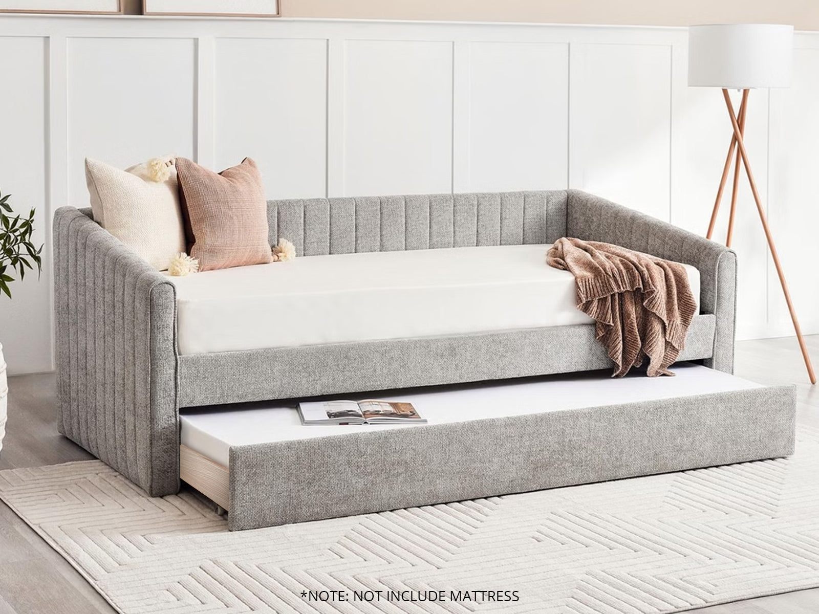 DS Ainsley Day Bed Grey