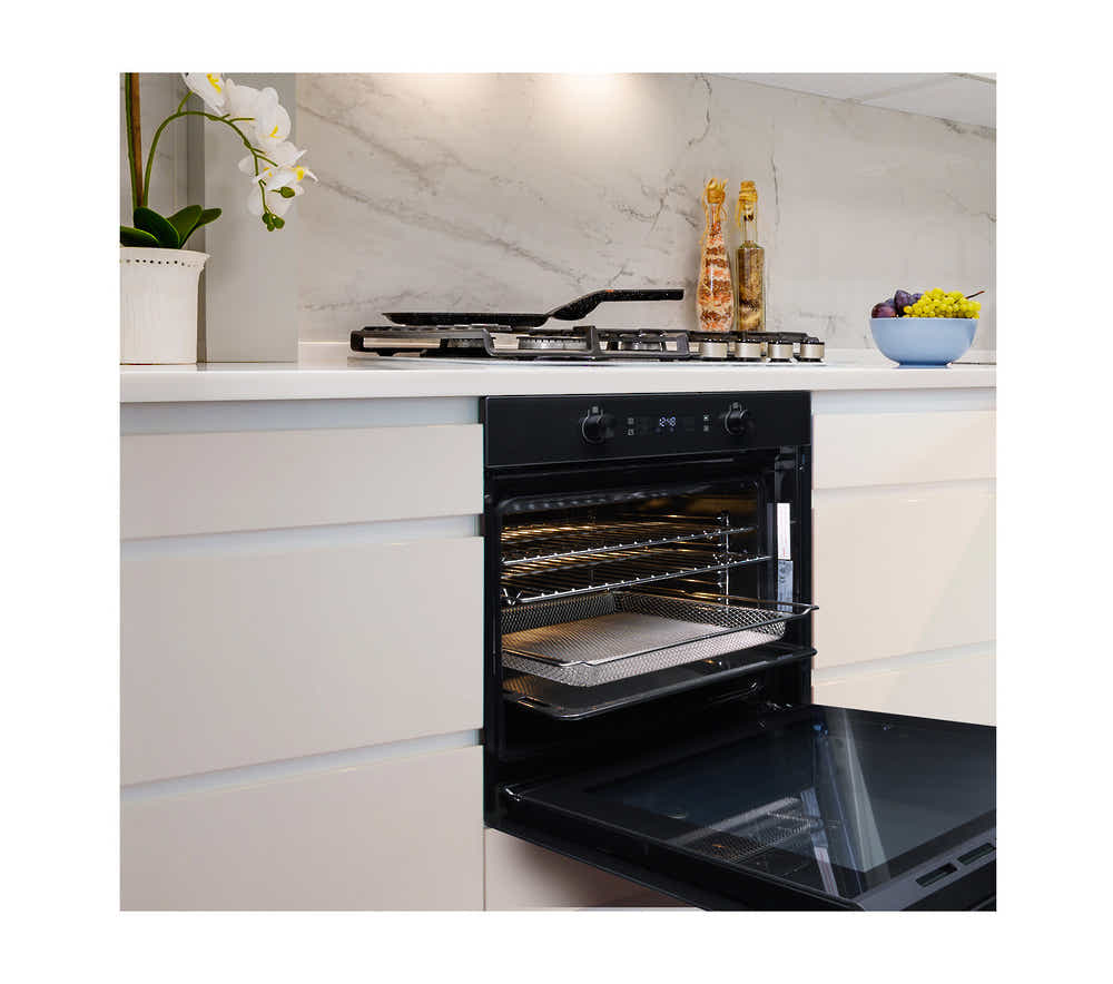 T Parmco OVEN SERIES3 600MM BLACK 12FUNCTION