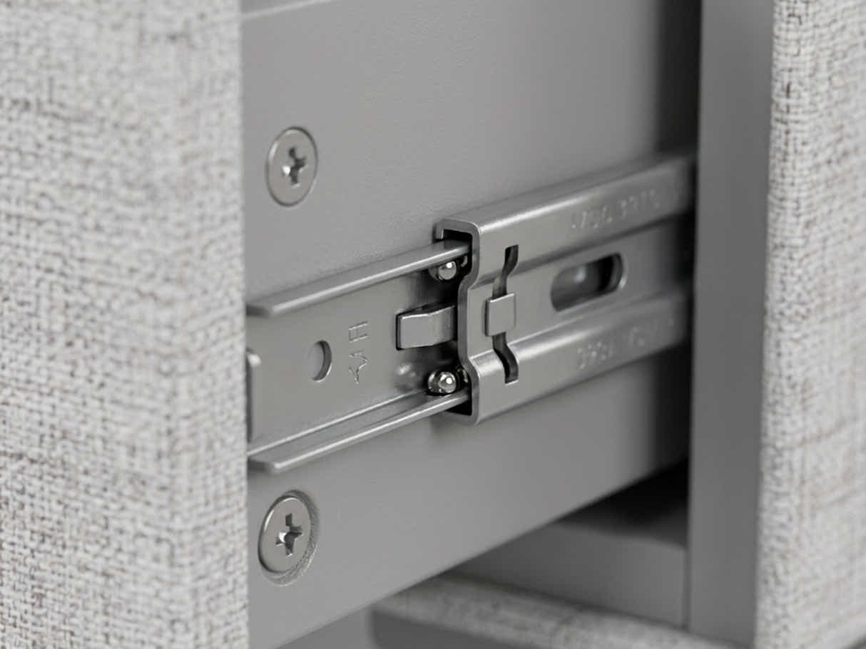 Delani 3-Drawer Chest - Grey