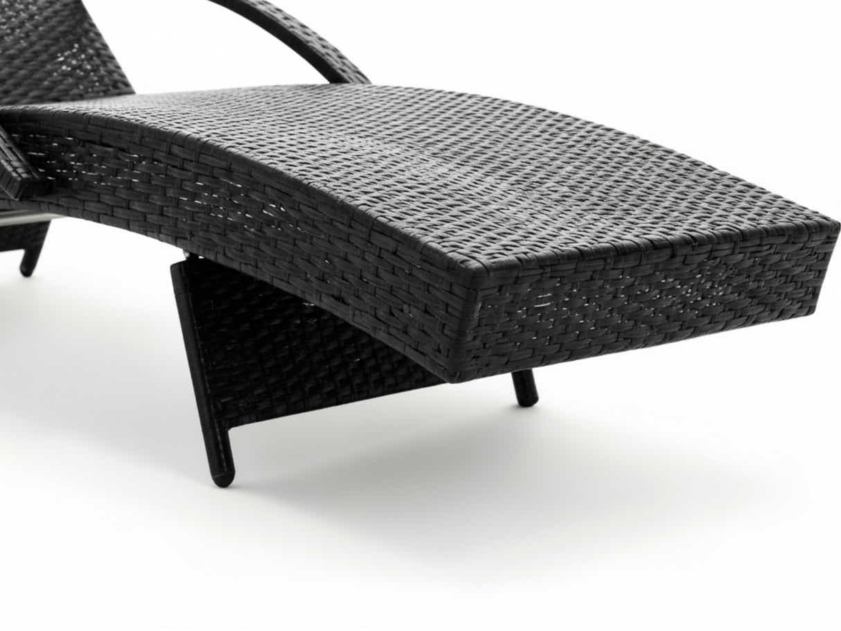 Outdoor Sun Lounger with Armrest