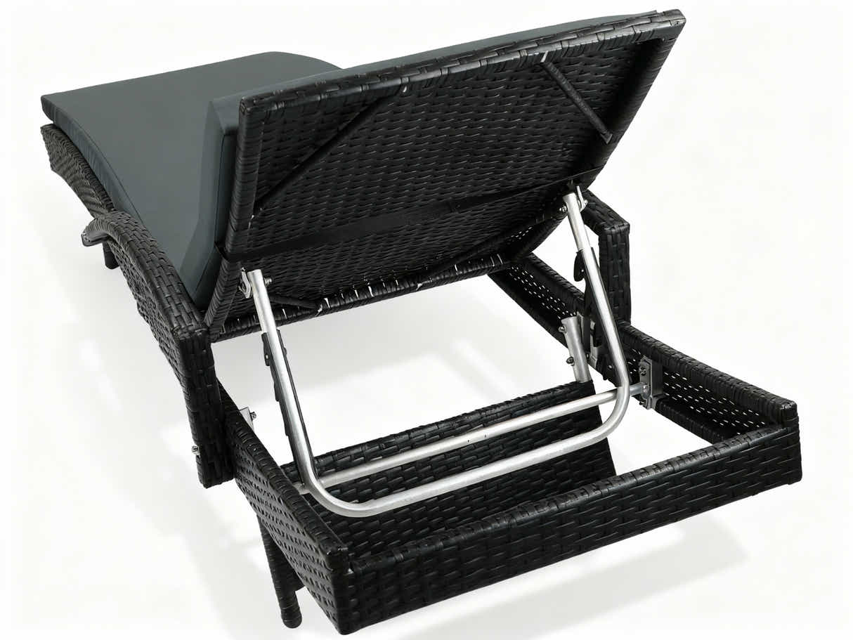 Outdoor Sun Lounger with Armrest
