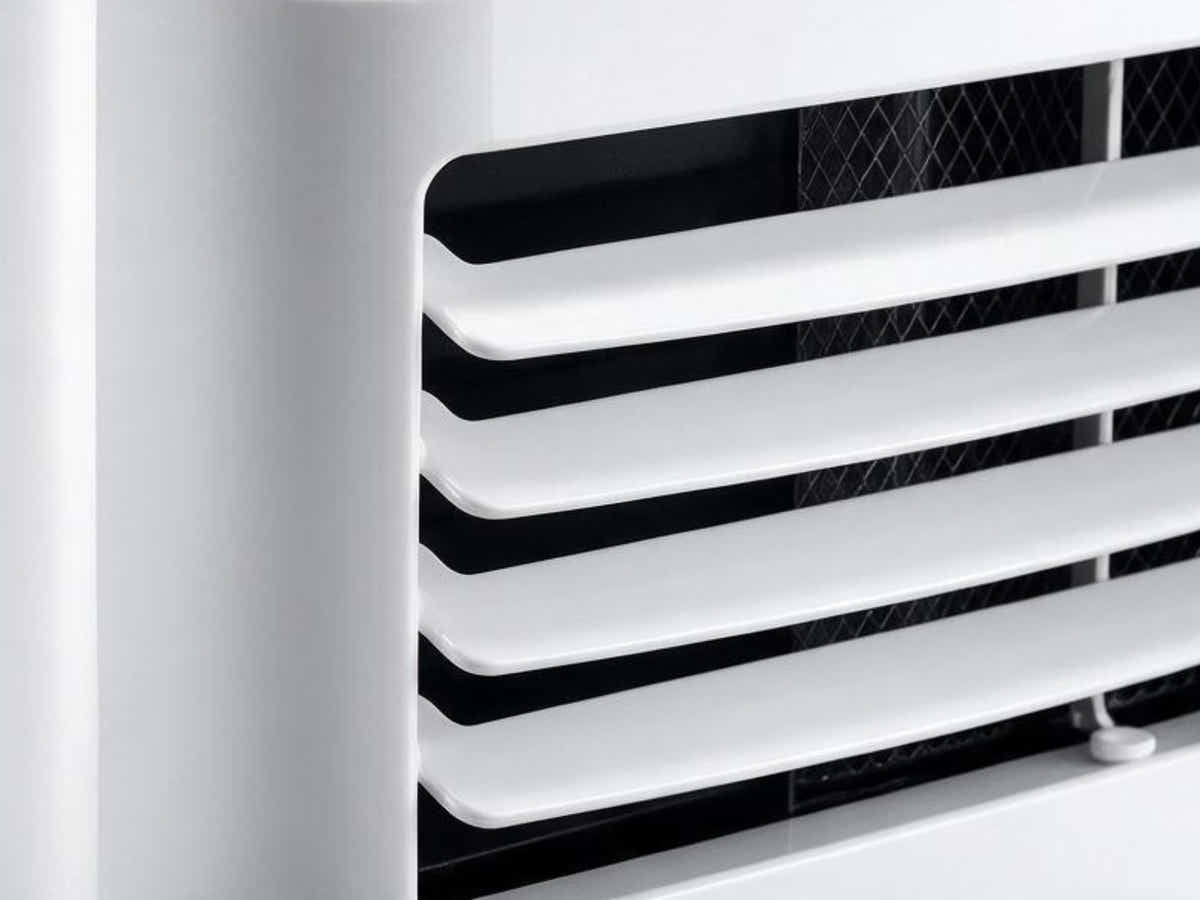 Midea Portable Air Conditioner 2.5kw Cooling