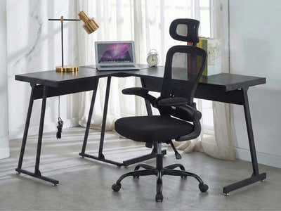 Corner Desk & Molina Mesh Task Chair Black+Black