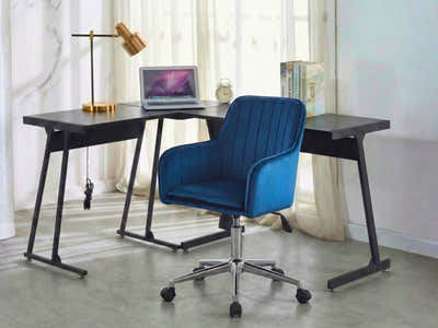 Corner Desk & Artechwork Office Chair