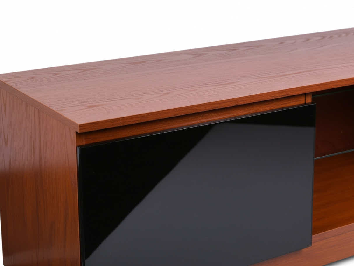 Entertainment Unit With Cabinets - 160 cm