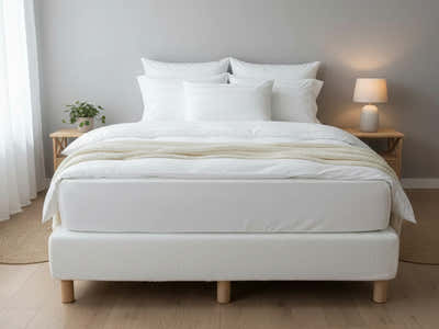 DS Xclusive Boucle Bed Base - Queen