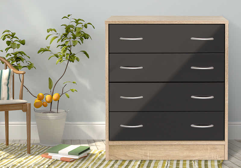 Bardalona 4-Drawer Chest - Gloss Black